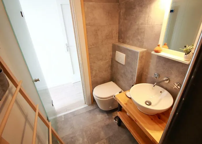 Tramontana - Cozy And Charming Close To Sea Apartment *